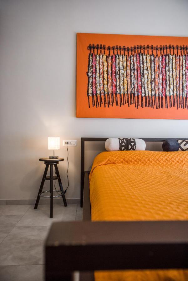 Casa 3 Santi, Your Contemporary Home In ローマ エクステリア 写真