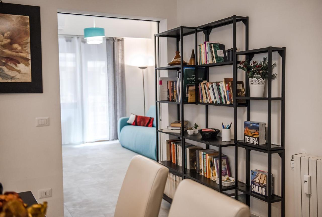 Casa 3 Santi, Your Contemporary Home In ローマ エクステリア 写真