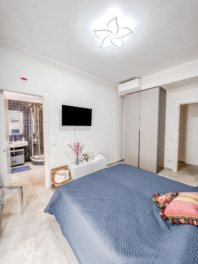 Casa 3 Santi, Your Contemporary Home In ローマ エクステリア 写真