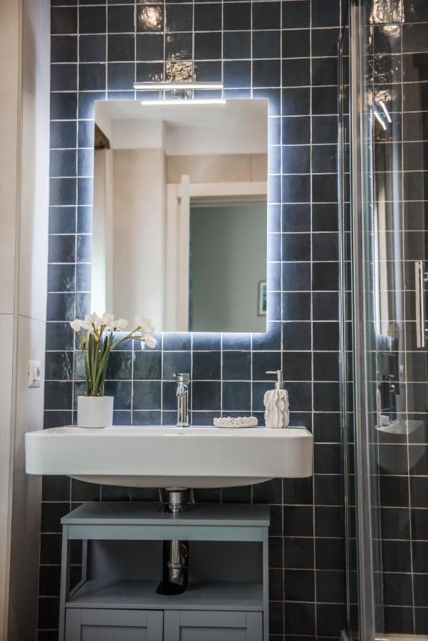 Casa 3 Santi, Your Contemporary Home In ローマ エクステリア 写真