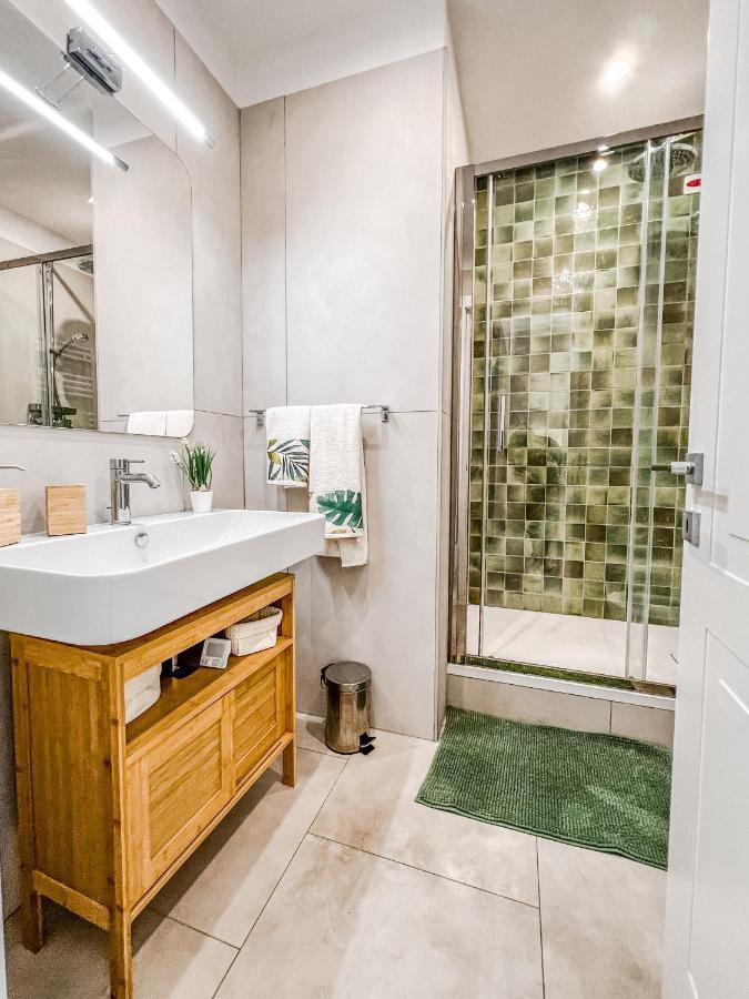 Casa 3 Santi, Your Contemporary Home In ローマ エクステリア 写真